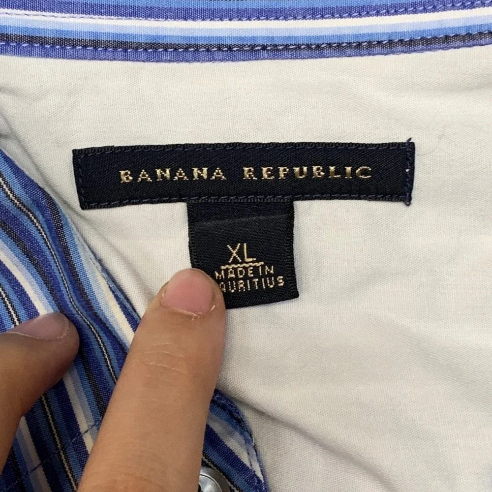 Banana Republic Shirt Mens XL Blue White Striped Cotton Streetwear Button Up